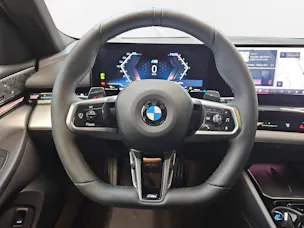 BMW 520d xDrive Touring M Sport Pro 48V