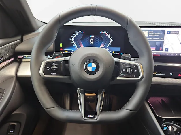 BMW 520d xDrive Touring M Sport Pro 48V