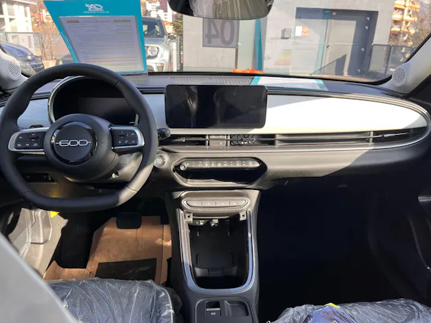 Fiat 600h MildHybrid Swiss Edition