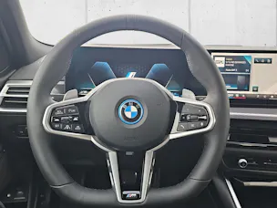BMW 330e xDrive M Sport