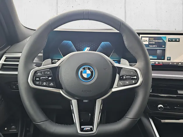 BMW 330e xDrive M Sport