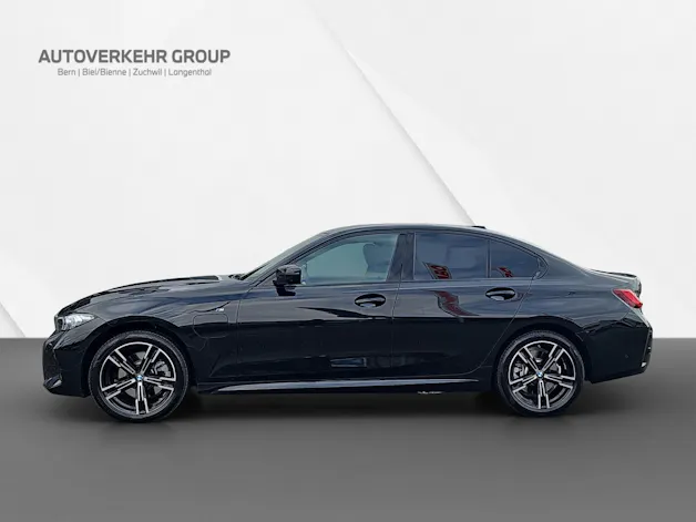 BMW 330e xDrive M Sport
