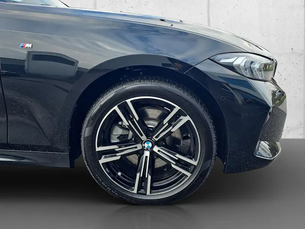 BMW 330e xDrive M Sport