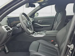 BMW 330e xDrive M Sport