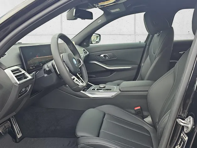 BMW 330e xDrive M Sport