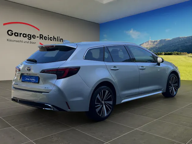 Toyota Corolla Touring Sports 2.0 HSD Trend