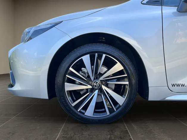 Toyota Corolla Touring Sports 2.0 HSD Trend