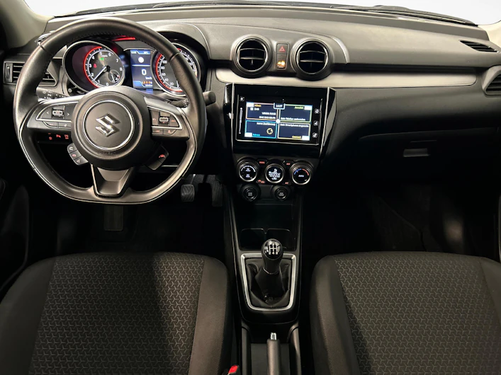 image du véhicule SUZUKI SWIFT