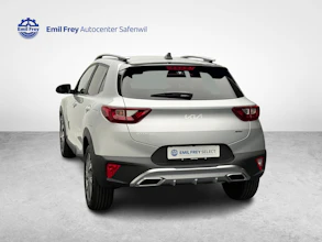 https://vehicle.imgix.net/4328141/567161da-83a3-4be5-b31f-2f4ba4eaaef5.jpg