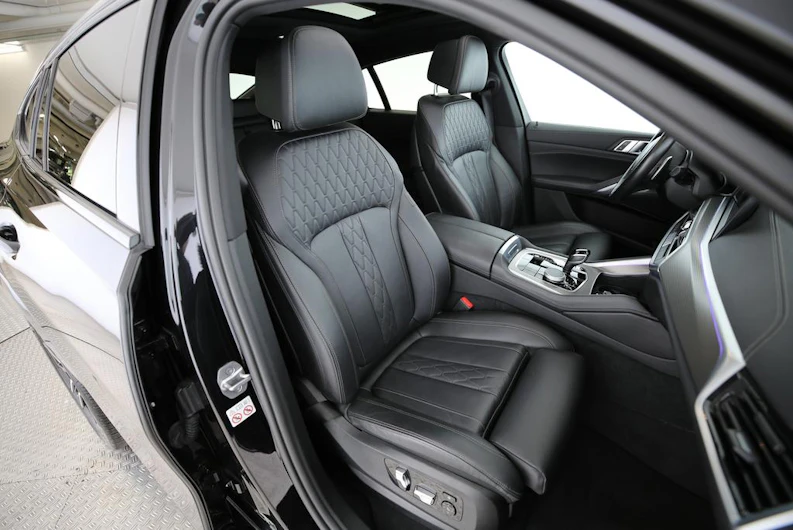 Fahrzeugbild BMW X6