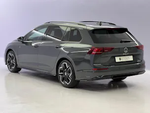 VW Golf VIII Variant 1.5 eTSI R-Line DSG