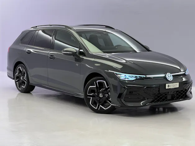 VW Golf VIII Variant 1.5 eTSI R-Line DSG