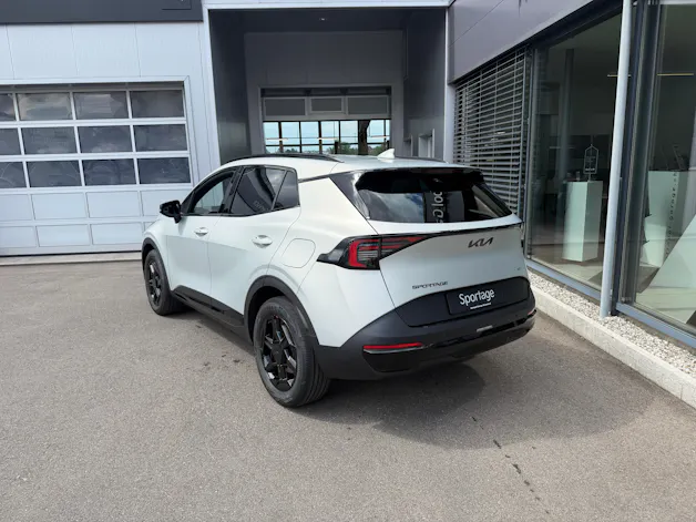 Kia Sportage 1.6 T-GDi Hybrid Black Edition