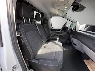Ford Transit C Van 320 L2 2.5 Duratec 233 Trend PHEV