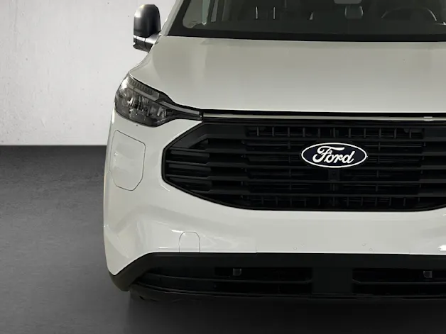 Ford Transit C Van 320 L2 2.5 Duratec 233 Trend PHEV