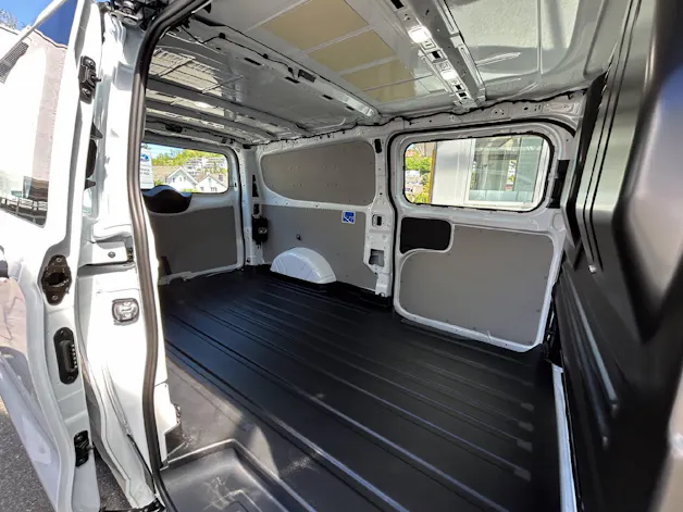 Ford Transit C Van 320 L2 2.5 Duratec 233 Trend PHEV