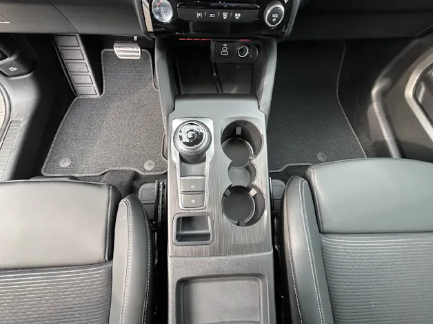 Ford Kuga 2.5 Hybrid Sound Edition 4x4