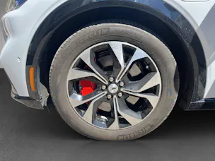 Ford Mustang Mach-E Extended AWD