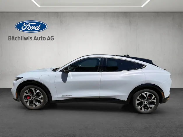 Ford Mustang Mach-E Extended AWD