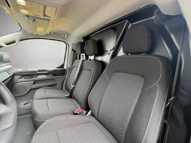 Ford Transit C Van 320 L1 2.5 Duratec 233 Trend PHEV
