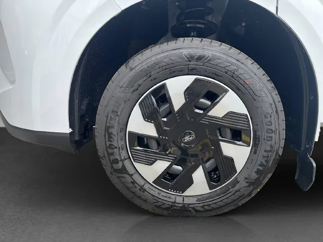 Ford Transit C Van 320 L1 2.5 Duratec 233 Trend PHEV