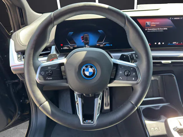 BMW 225e xDrive Active Tourer