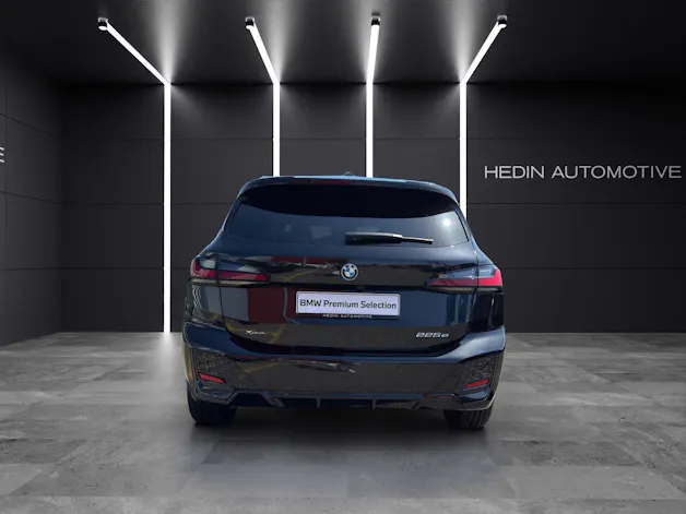 BMW 225e xDrive Active Tourer