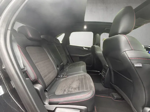 Ford Kuga 2.5 Hybrid ST-Line X 4x4
