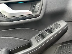 Ford Kuga 2.5 Hybrid ST-Line X 4x4