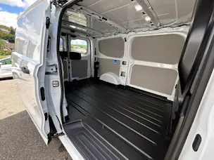 Ford Transit C Van 320 L1 2.0 EcoBlue 136 Trend