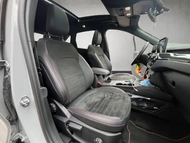 Ford Kuga 2.5 Plug-in Hybrid Graphite Tech Edition