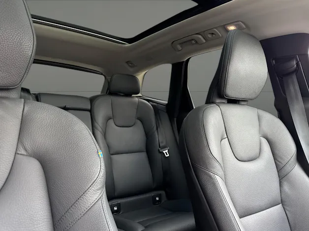 Volvo XC60 2.0 T6 TE Plus Dark eAWD