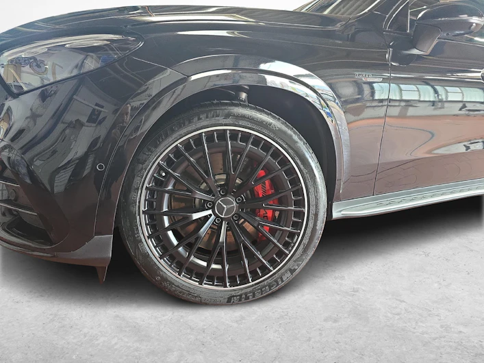 image du véhicule MERCEDES-BENZ GLC 63 AMG