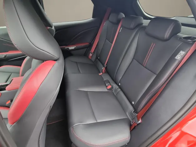 Lexus LBX 1.5 Hybrid Vibrant Edition AWD