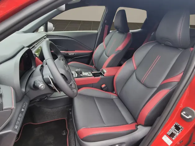 Lexus LBX 1.5 Hybrid Vibrant Edition AWD