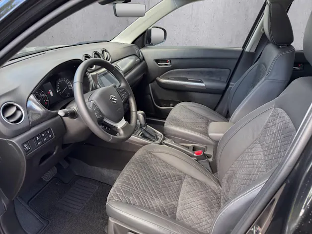 Suzuki Vitara 1.4 T Compact Top Hybrid 4x4