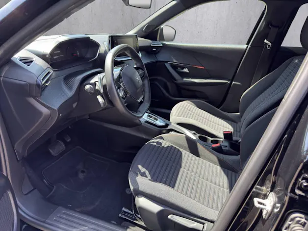 Peugeot 2008 1.2 130 Active Pack