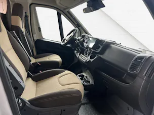 Fiat Ducato 290 33 Kaw. 4035 H2 2.2 H3 Sunlight T67 S