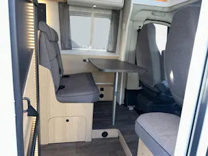 Fiat Ducato 290 33 Kaw. 4035 H2 2.2 H3 Sunlight T67 S