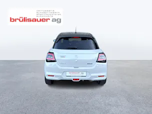 Suzuki Swift 1.2 Sakura Top Hybrid 4x4