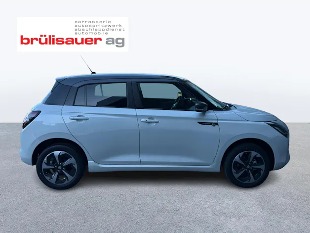 Suzuki Swift 1.2 Sakura Top Hybrid 4x4