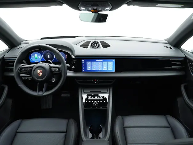 Porsche Macan 4