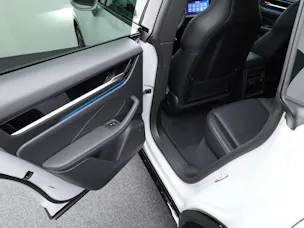 Porsche Macan 4