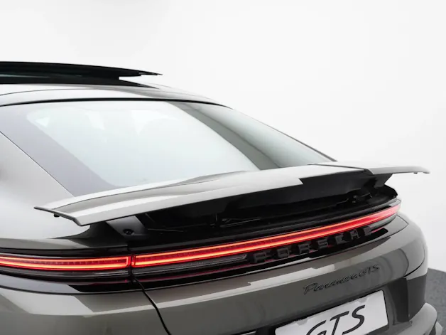 Porsche Panamera GTS