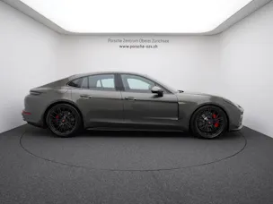 Porsche Panamera GTS