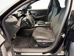 Peugeot 208 1.2 Hybrid 145 GT