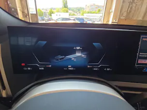 BMW iX xDrive45