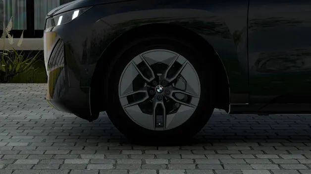 BMW iX xDrive45
