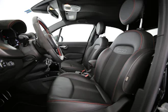 https://vehicle.imgix.net/4328503/b774b1fa-0210-468f-adf2-a1671b58d350.jpg