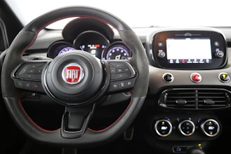 https://vehicle.imgix.net/4328503/c1026c0e-5c3e-4780-bc32-9b043723ddba.jpg